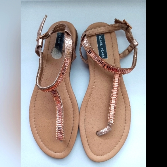 Black rivet metallic sandals - Picture 1 of 3